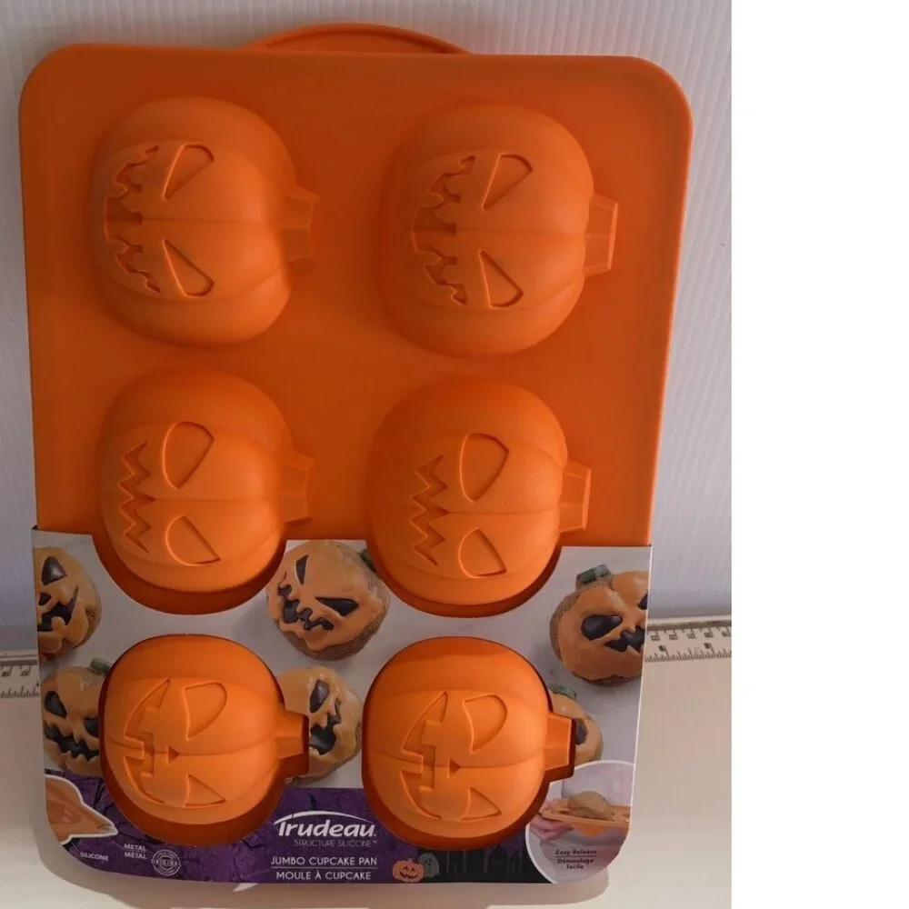 Pumpkin Faces Silicone Cupcake Mold Structure Jumbo Makes 6 Halloween Treats